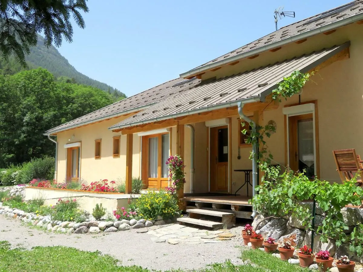 Bed & Breakfast Chambres D'Hotes La Pierre D'Oran L'Argentiere-la-Bessee France
